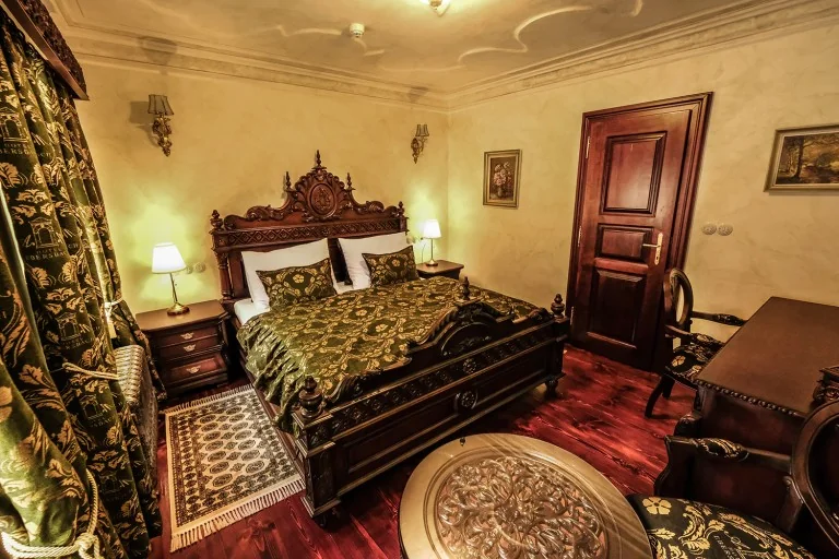 Room 107